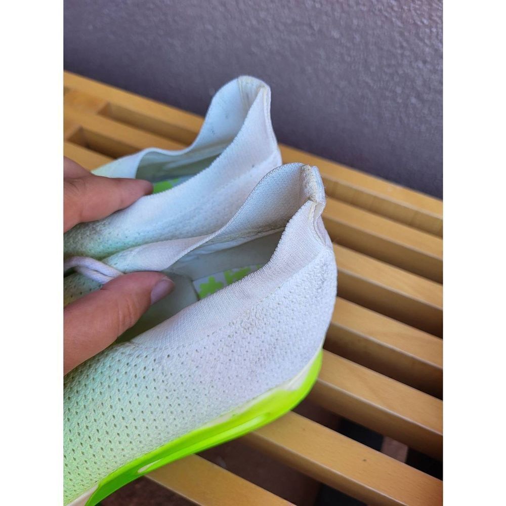 New DKNY lemon sneakers 8.5p - Picture 5 of 7